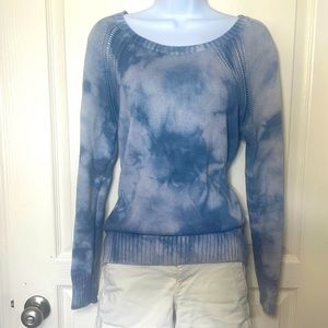 AEO. American eagle outfitters. Tie dye sweater. Blue. Large